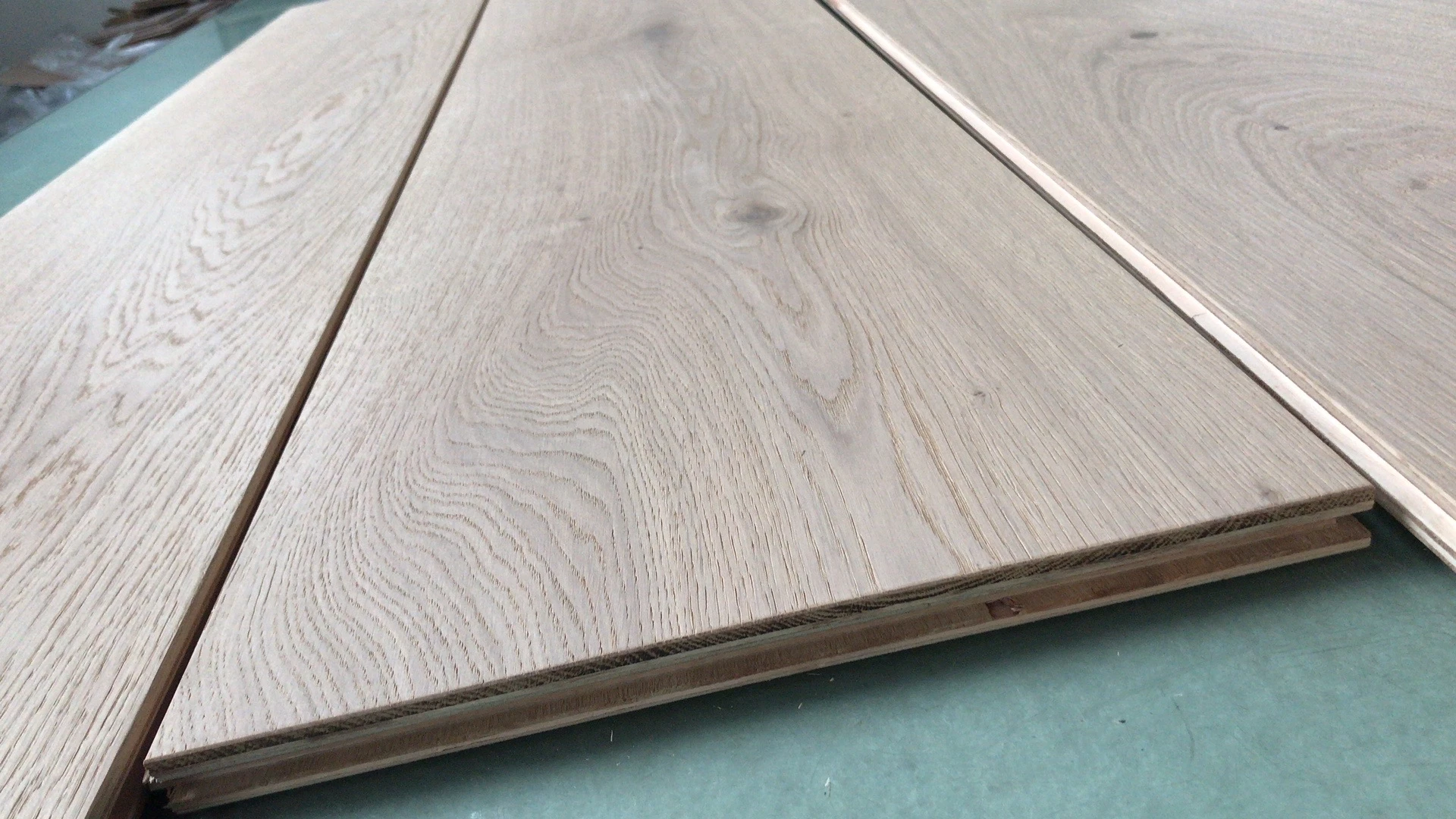 
300 mm wide European oak engineered unfinished white oak parquet flooring 