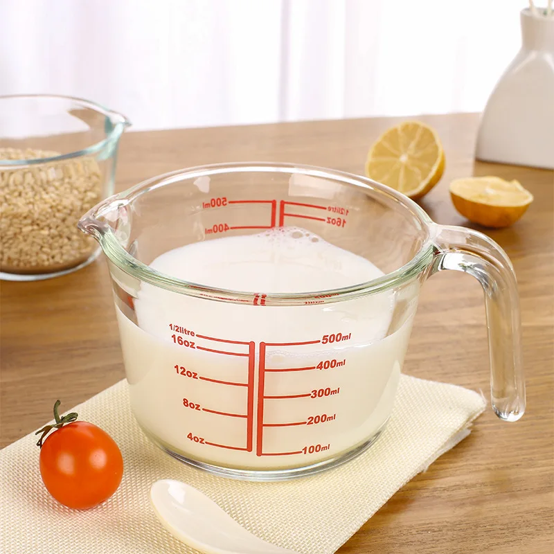 Круглый термостойкий стеклянный мерный кувшин для жидкости