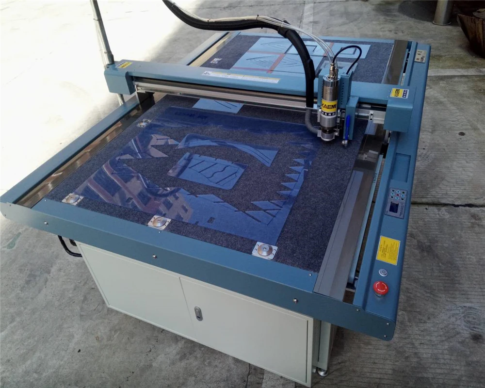 1500*900mm Template Cutting Plotter PVC Acrylic Epoxy Resin Template Cutting Plotter Garment Cutter