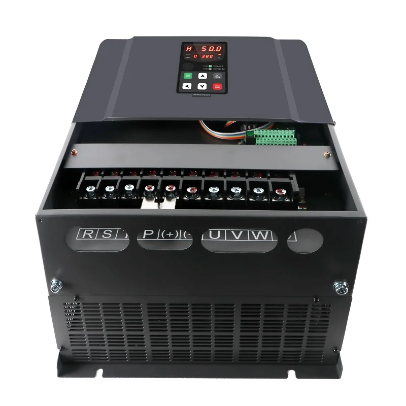 MPPT Solar power 450~800VDC to AC 132KW three phase 380V solar water pump Inverter Drive