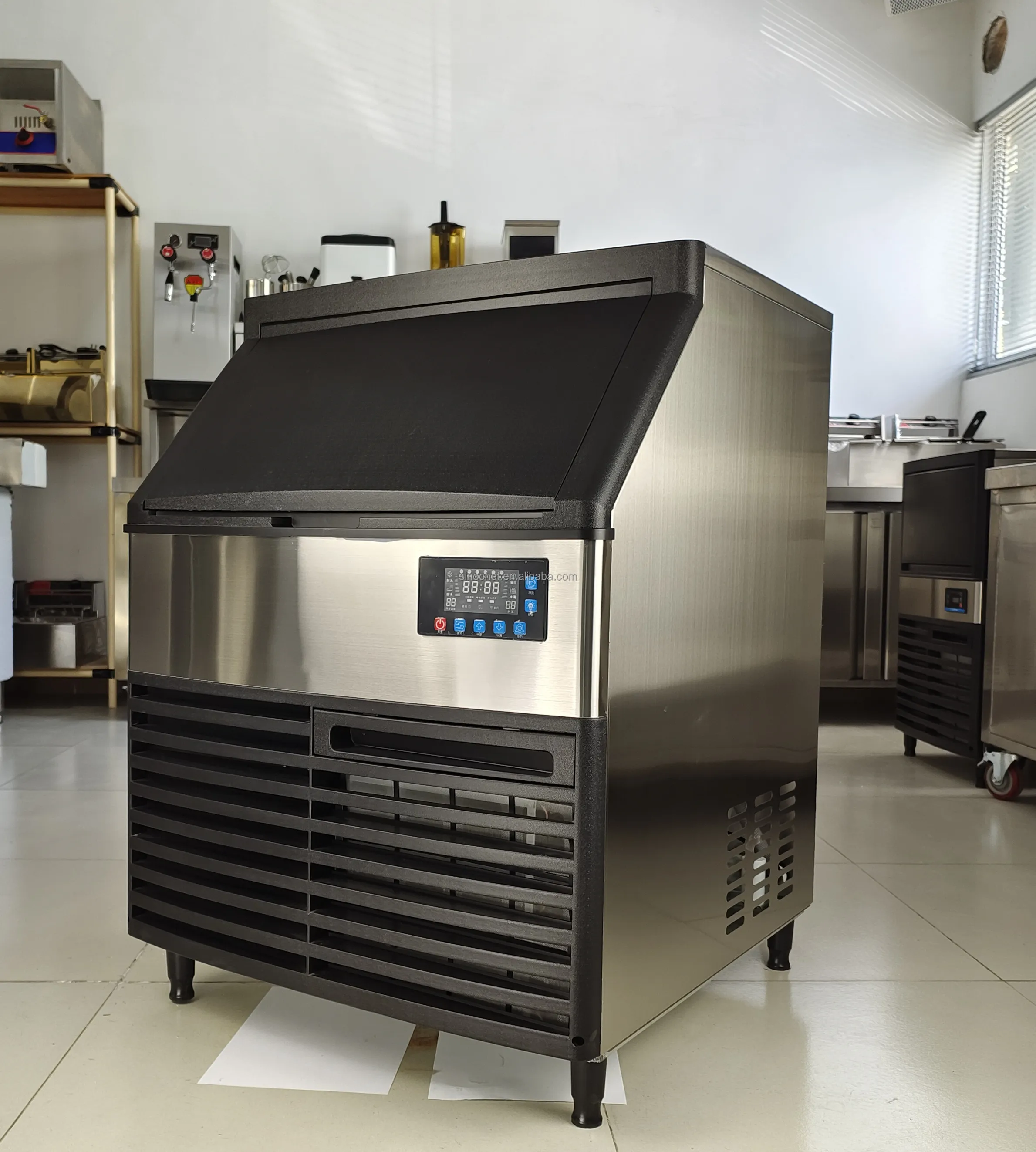 Commercial ice maker machine 60 kg 140 lb Cheap Ice Maker air or water cooling ice cube maker machine from China