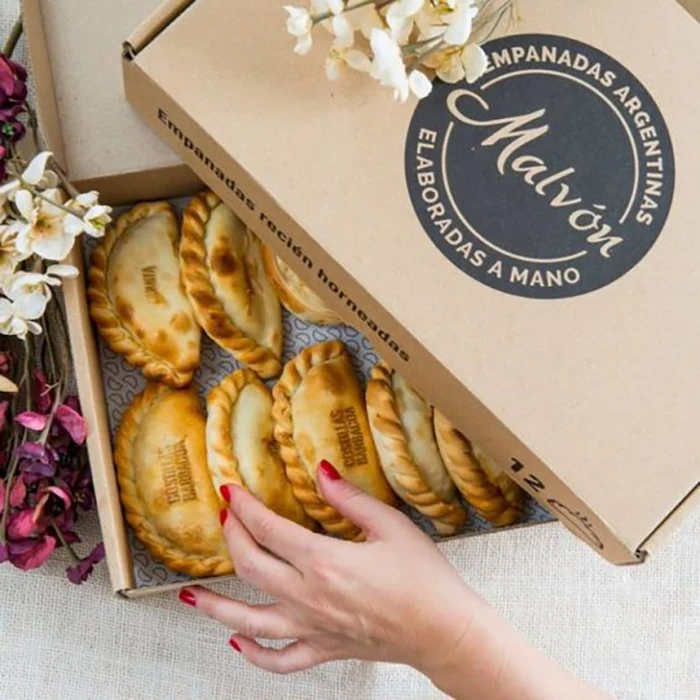 Индивидуальный логотип одноразовая Экологичная биоразлагаемая коробка Empanada крафт-коробка на вынос бумажная упаковка для мяса Togo