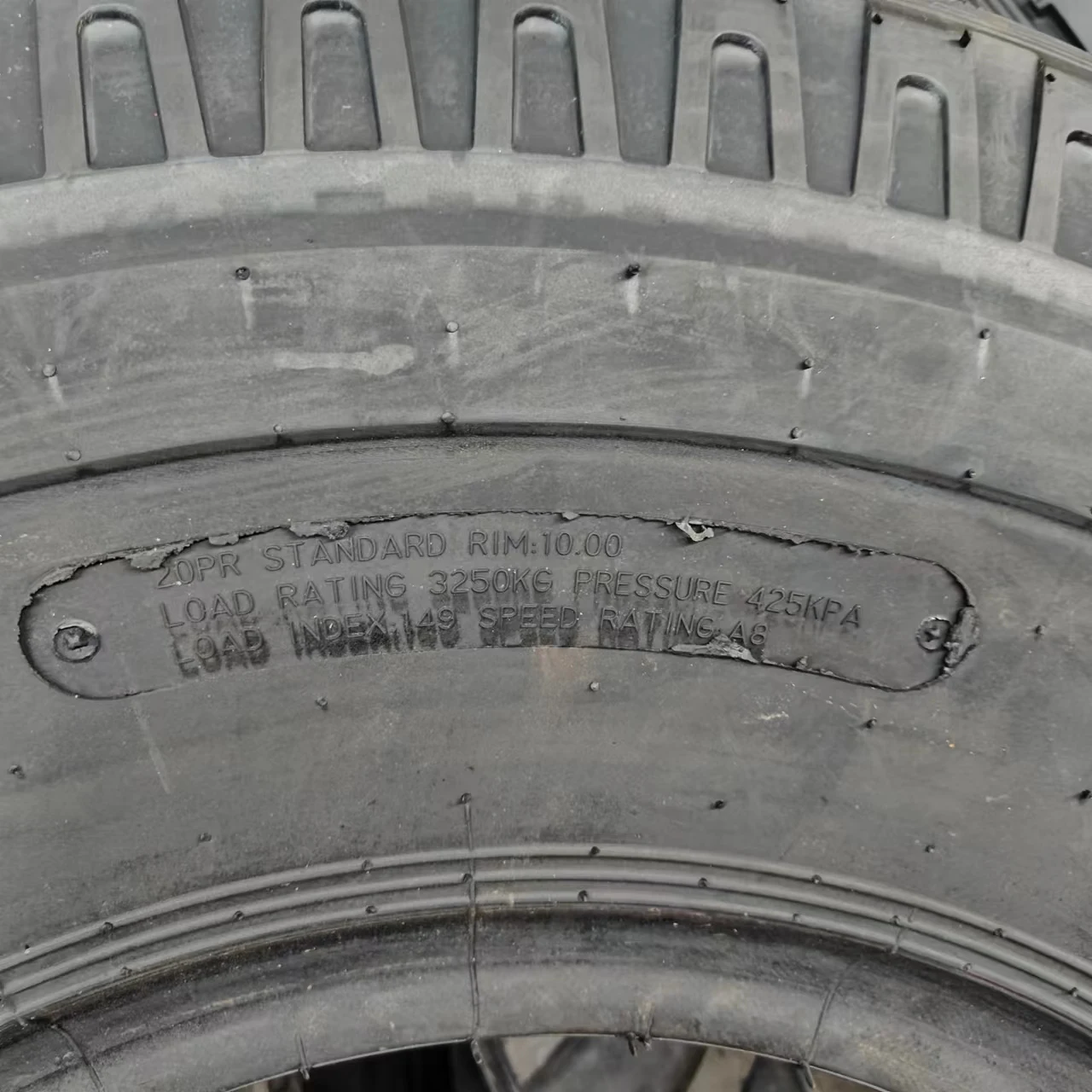 forklift industrial trailer skid steer loader telehandler wheel loader manlift10.5/46-16 OTR nylon tire