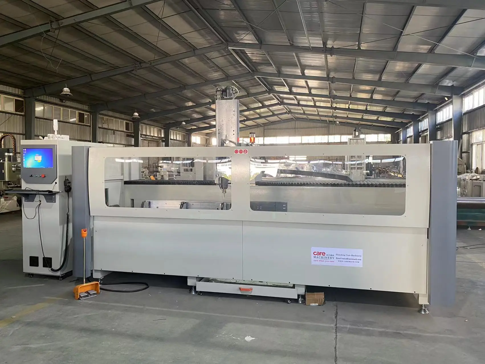 ATC  Aluminum Profile CNC Milling And Drilling Machine CNC router
