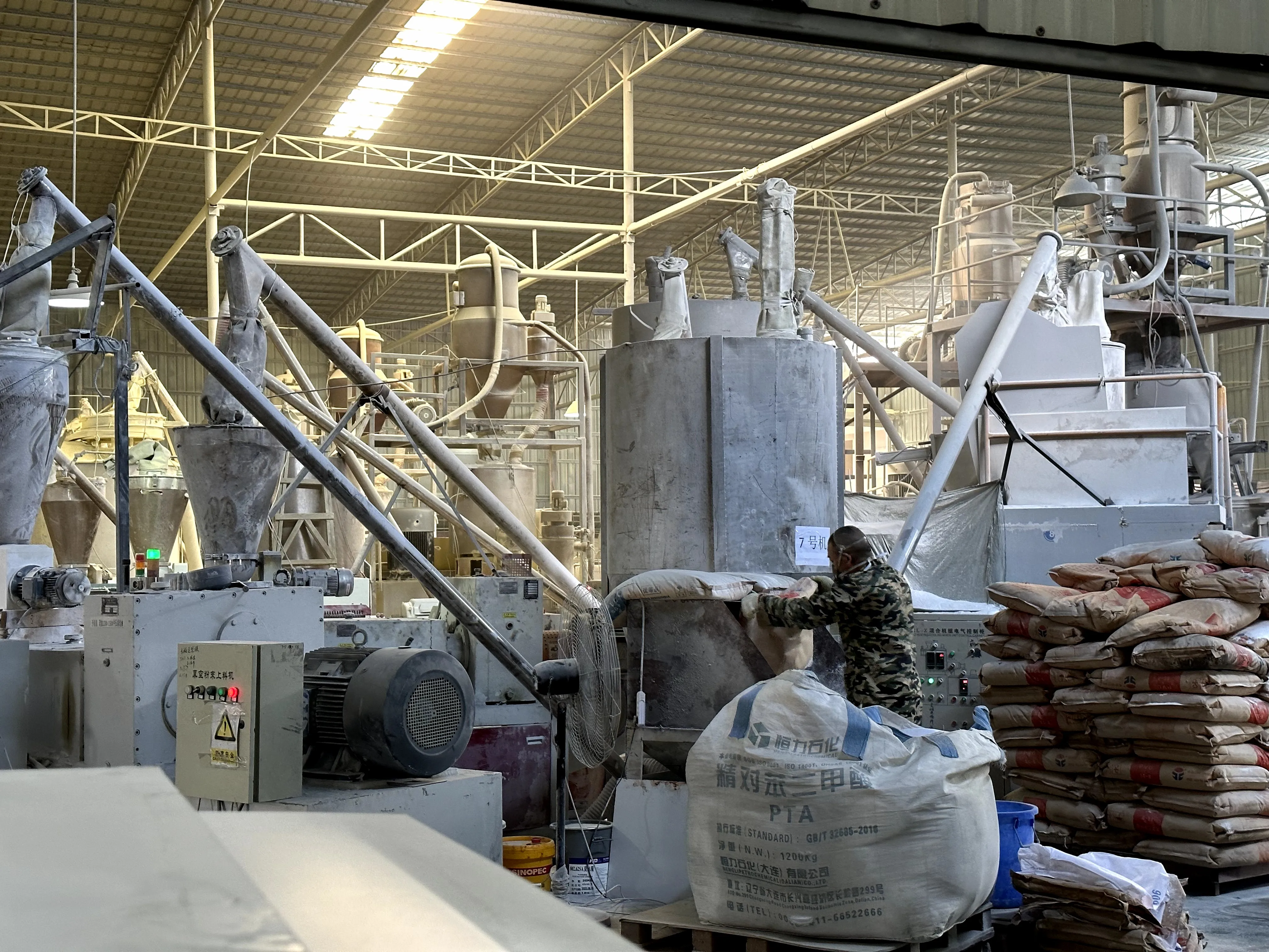 Building Materials Bamboo Charcoal Wood Veneer Wall Panel Slab Stone Veneer For Building Exterior Wall Decoration