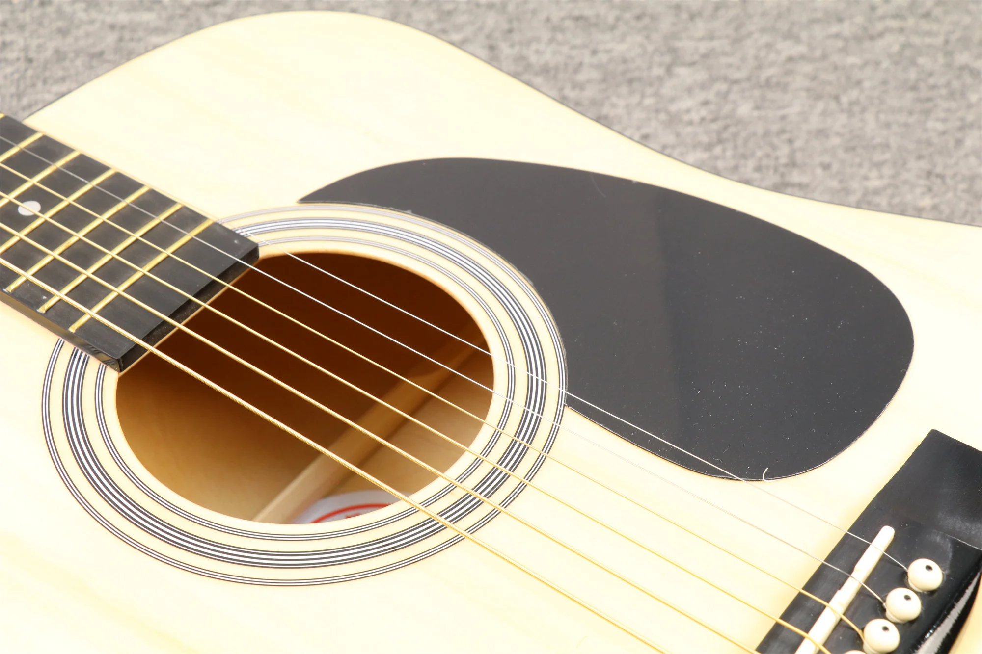 High Quality 41 Inch Professional Acoustic Guitar For Musicians and Beginners