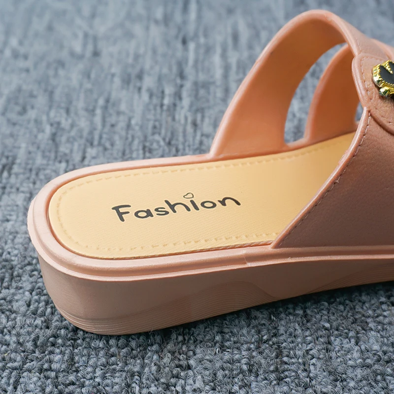 High Quality Women Slipper New Design Summer Beach Shoes Factory Price Wholesale Elegance Wedge Sandal For Ladies