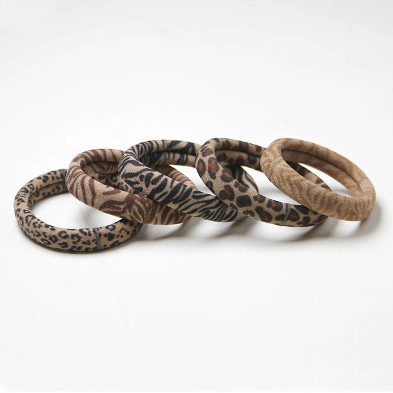 5cm Leopard Print Knitted Elastic Hair Bands for Women and Girls Stylish Stripes Hair Scrunchies and Ponytail Hair Tie Accessory