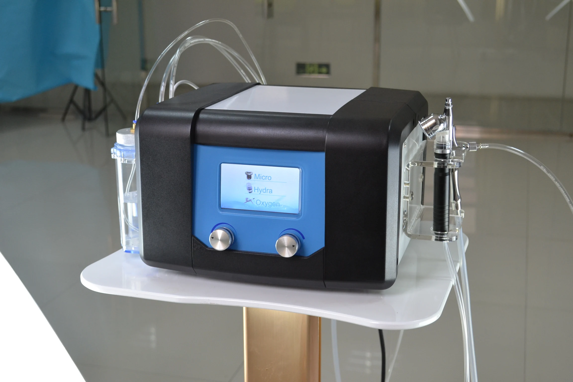 4 in 1 Oxgen Jet Peeling Hydro facial Diamond Dermabrasion Machine