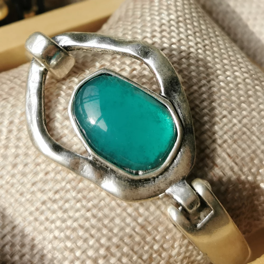 Cuff Bracelet Vintage Silver Plated Crystal Elegant Alloy Open Bangles Bracelets For Women Spanish style Zamak Jewelry