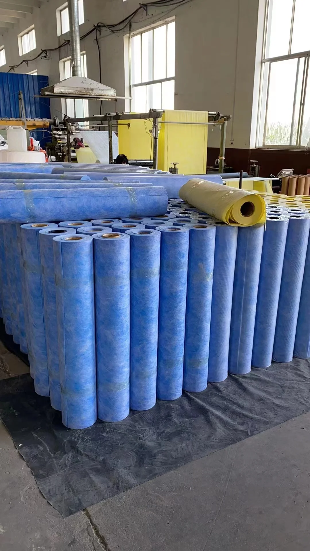 Damp Proof Membrane PP PE Polyethylene Polypropylene Waterproof Roofing Membrane For Foor