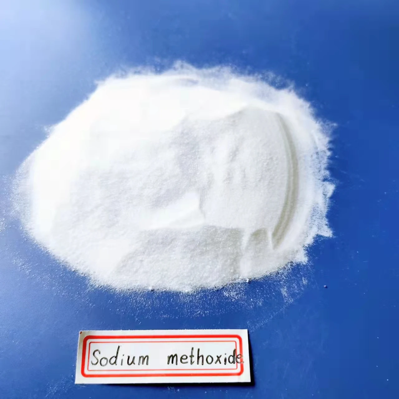 sodium methoxide price  concessions Sodium Methylate Solid or Liquid sodium methoxide  CAS 124-41-4 CH3NaO