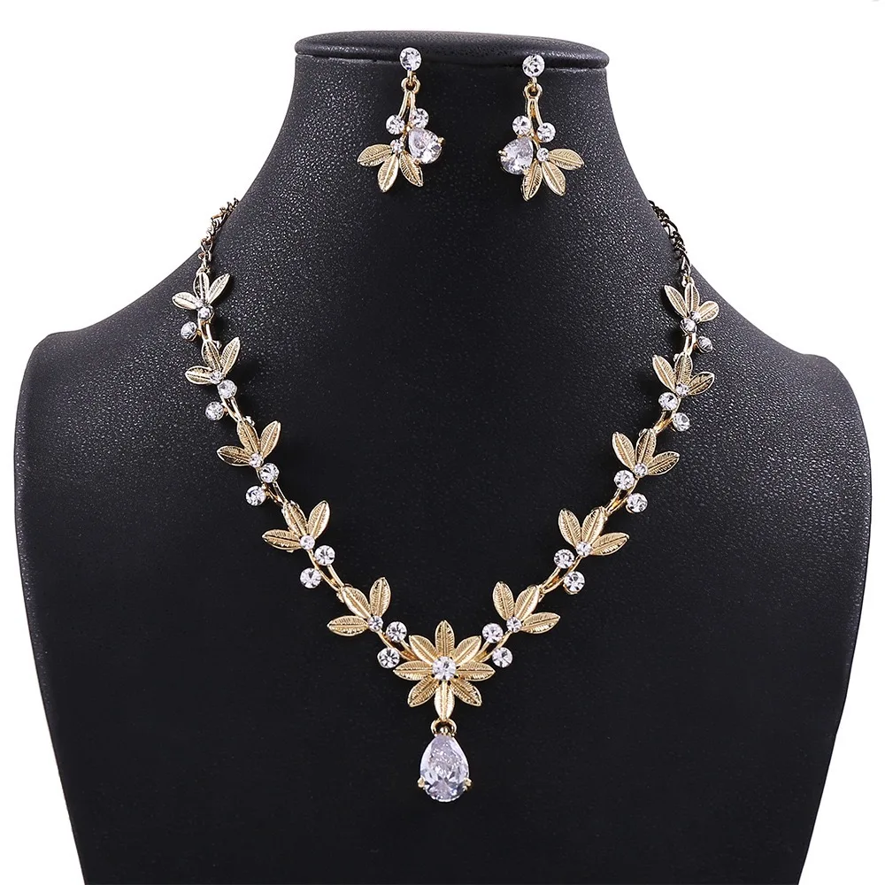Tiaras and Crowns for Women Tiaras Earrings Necklace Crystal Bridal Jewelry Set Costume Party Prom Pageant Jewelry for Women