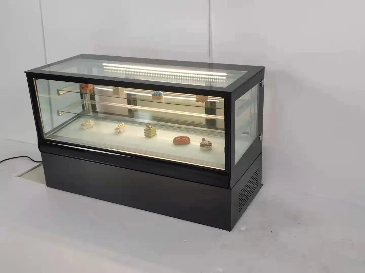 JINBEST Counter Top Display Cake Refrigerator Display Freezer Bakery Cake Showcase