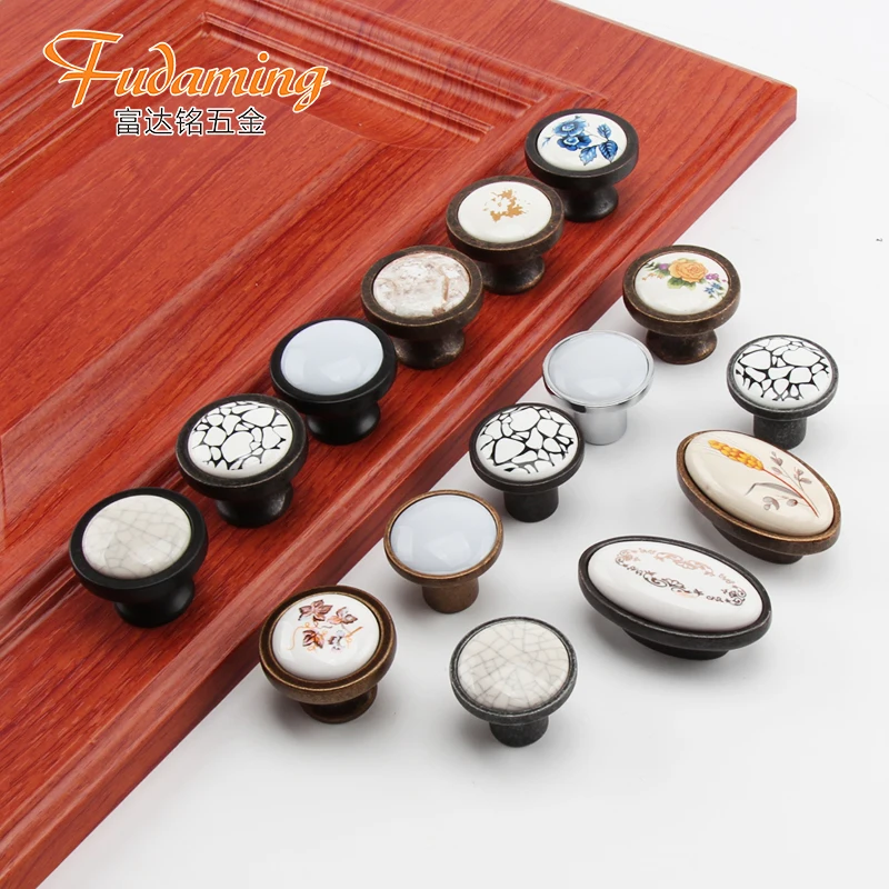 
Европейская винтажная Керамическая маленькая ручка в стиле кантри с одним отверстием для кухни, шкафа, двери, гардероба, комод 8712 