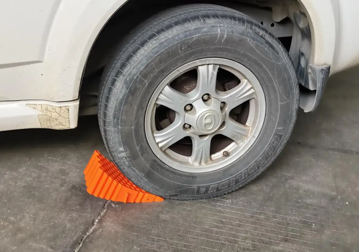 Нескользящее усиленное колесо противоскользящее пластиковое прочное автомобильное стопорное управляющее для лодочных прицепов RV грузовик кемпер
