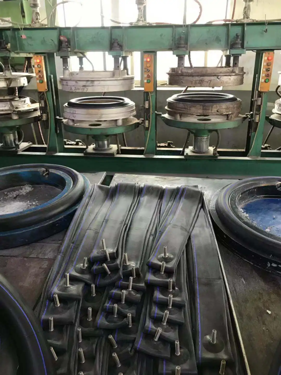 penus de moto llantas para patn 90 90 18 pcr bob cat tyres tvs jupiter back tubeless tyre 60/90-17