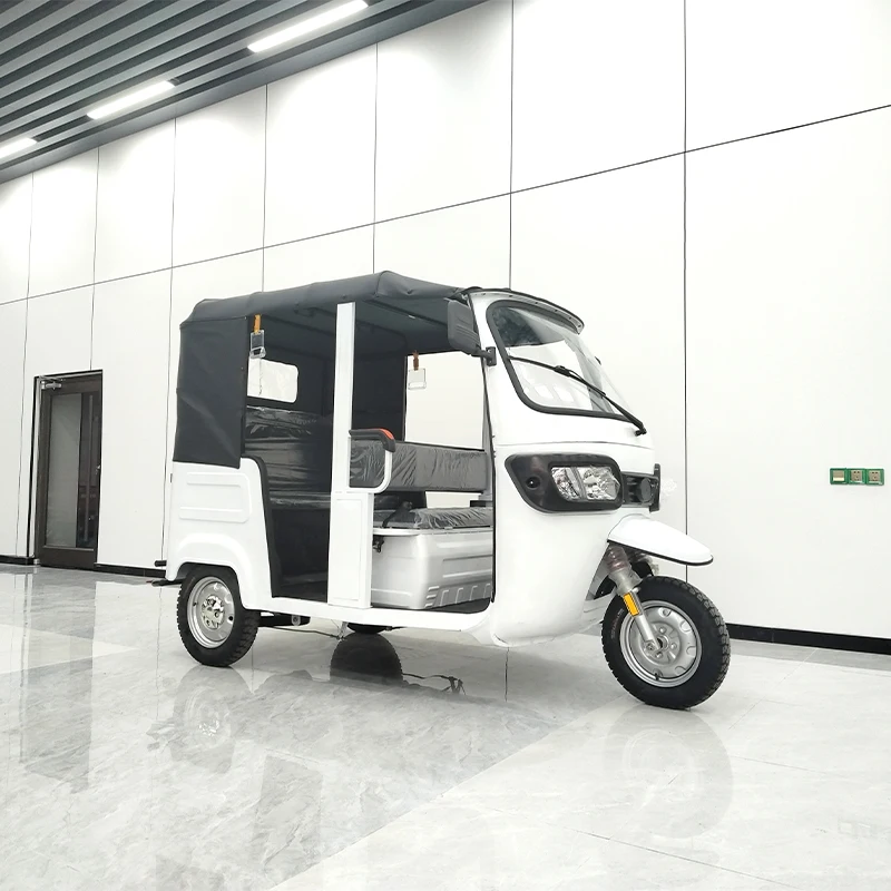 China Price 72V82AH Removable lithium battery Tour 1 Moto Taxi 1800w Eletricycle Passenger Tricycle Electric Rickshaw