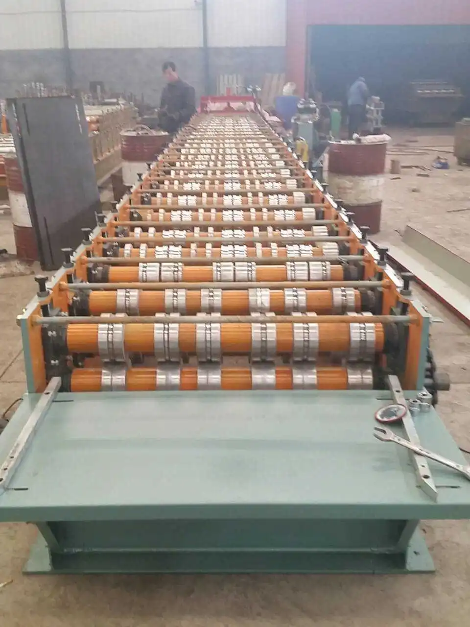 overseas service metal floor deck forming machine
