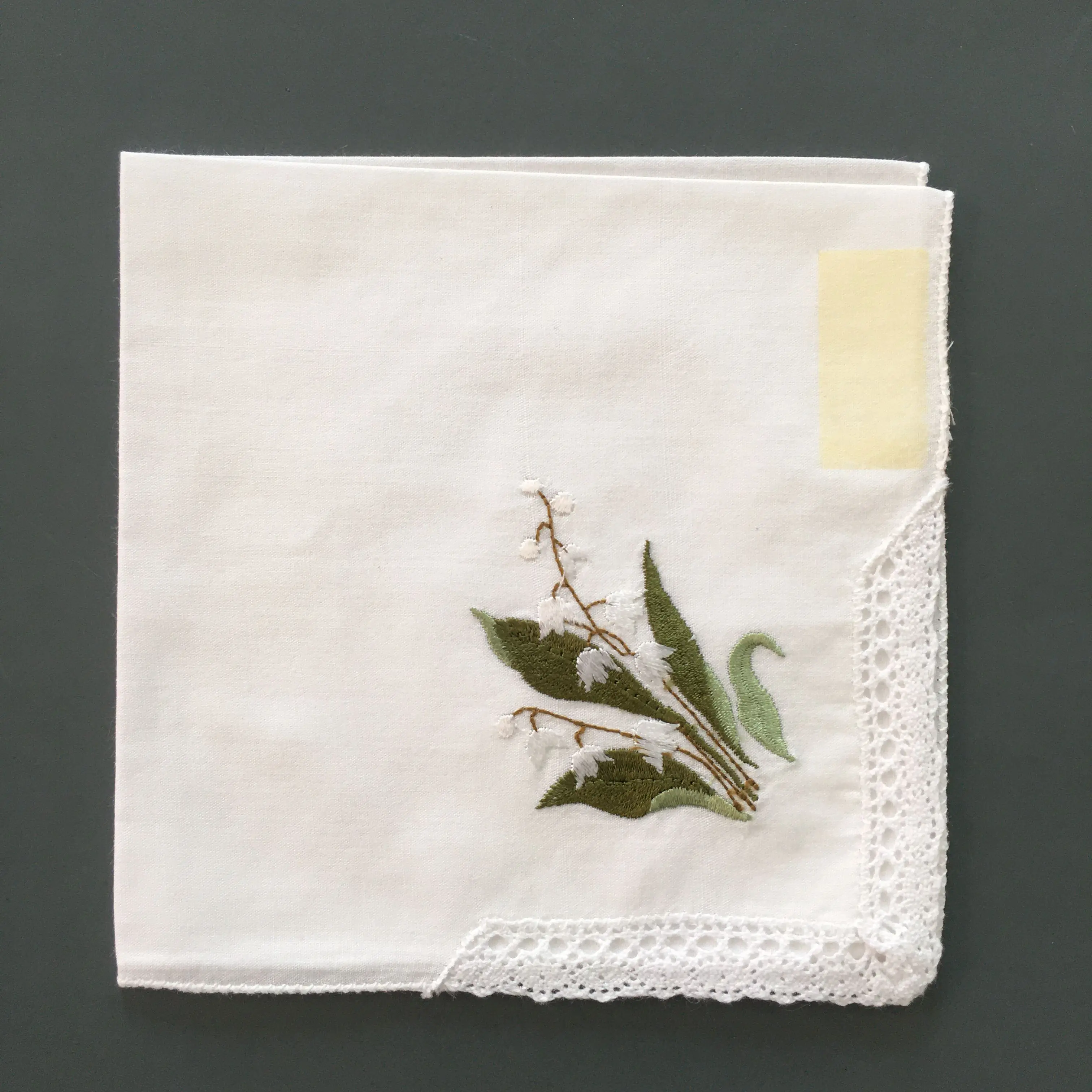 Свадебный белый вышитый носовой платок