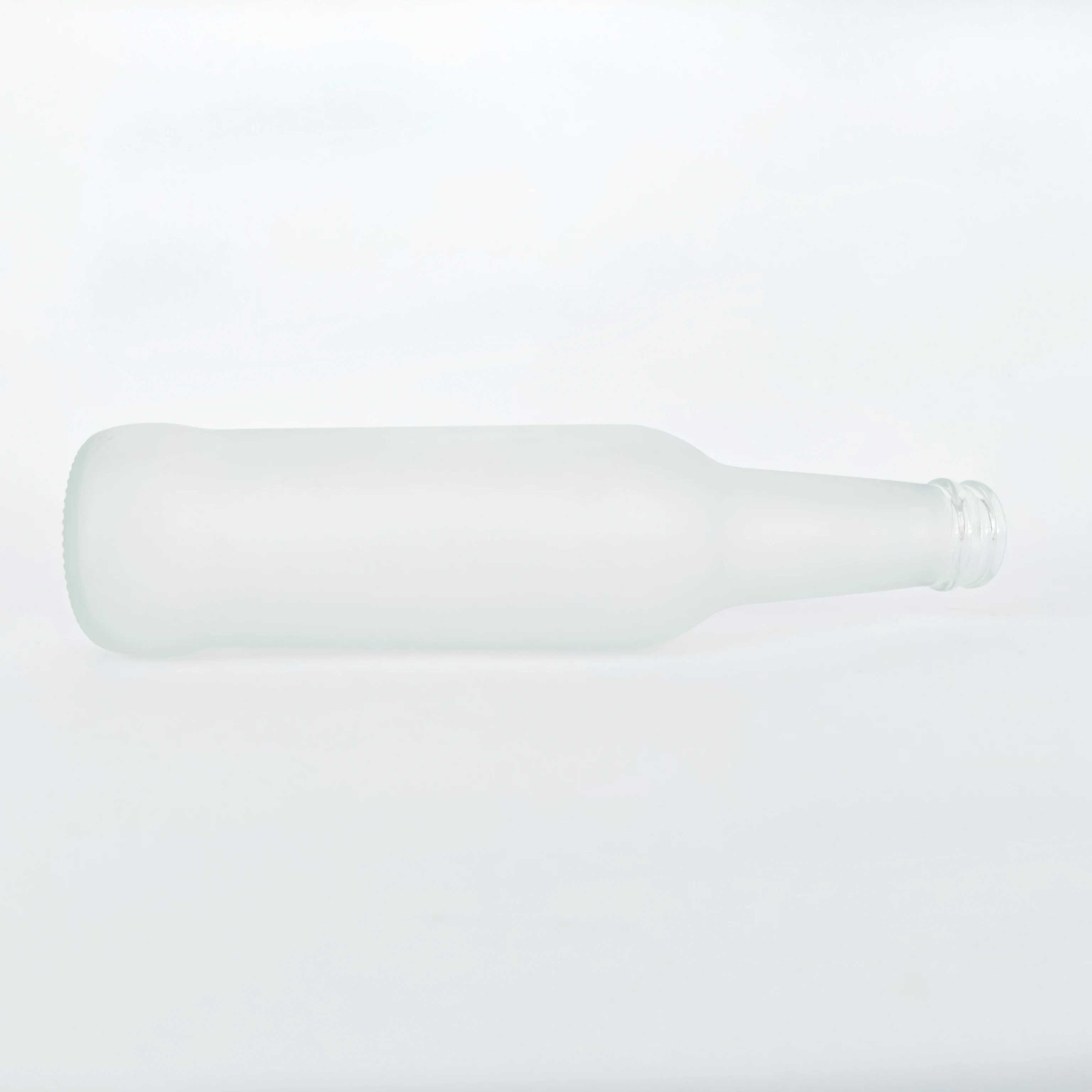 Wholesale Cheap Stock 275ml Clear Frosted Breezer Beverage Cocktail Liquor Spirit Glass Bottle For Carbonated Drinks