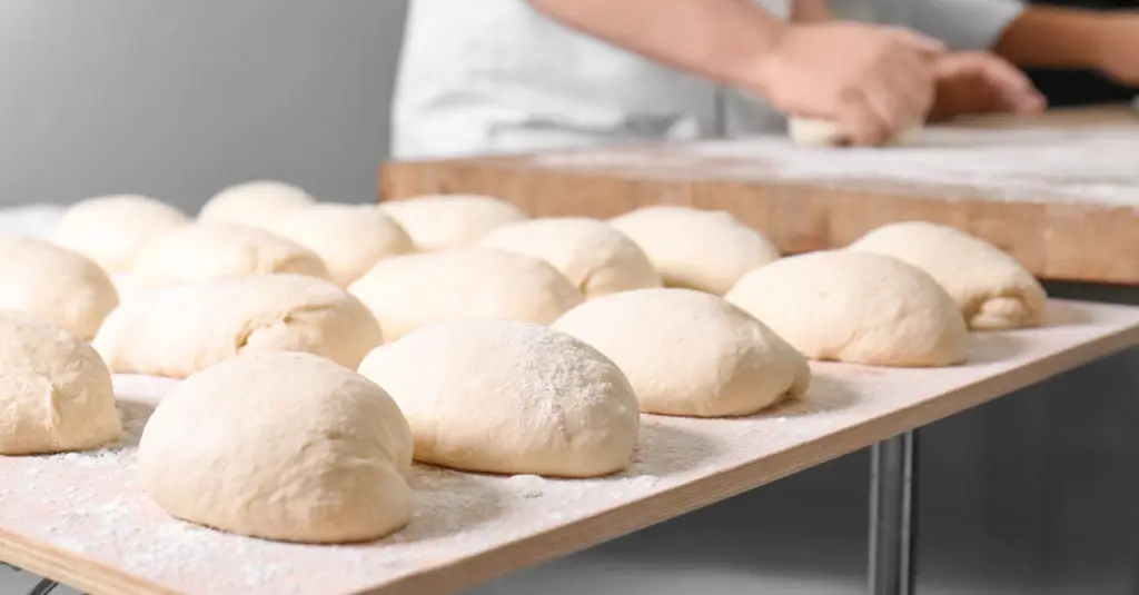 Factory Best Sale Low Price Bread Instant Dry Yeast