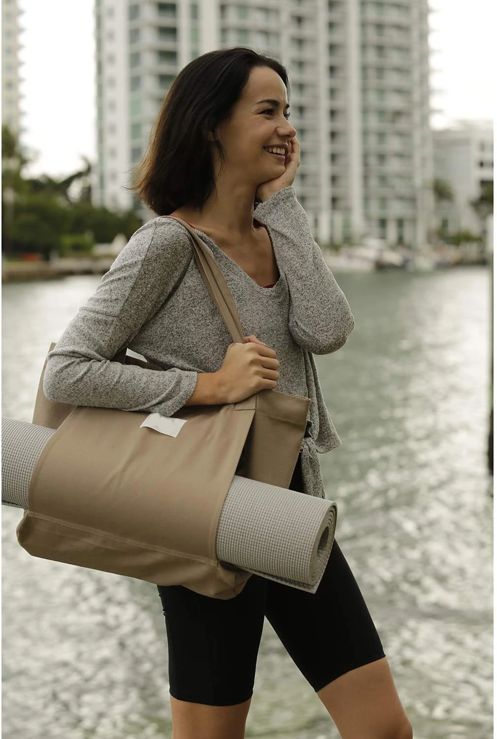 Wholesale Sports Fitness Pula Shoulder Canvas Tote Brown Yoga Mat Bag Custom Logo With Mat Carrier Pocket