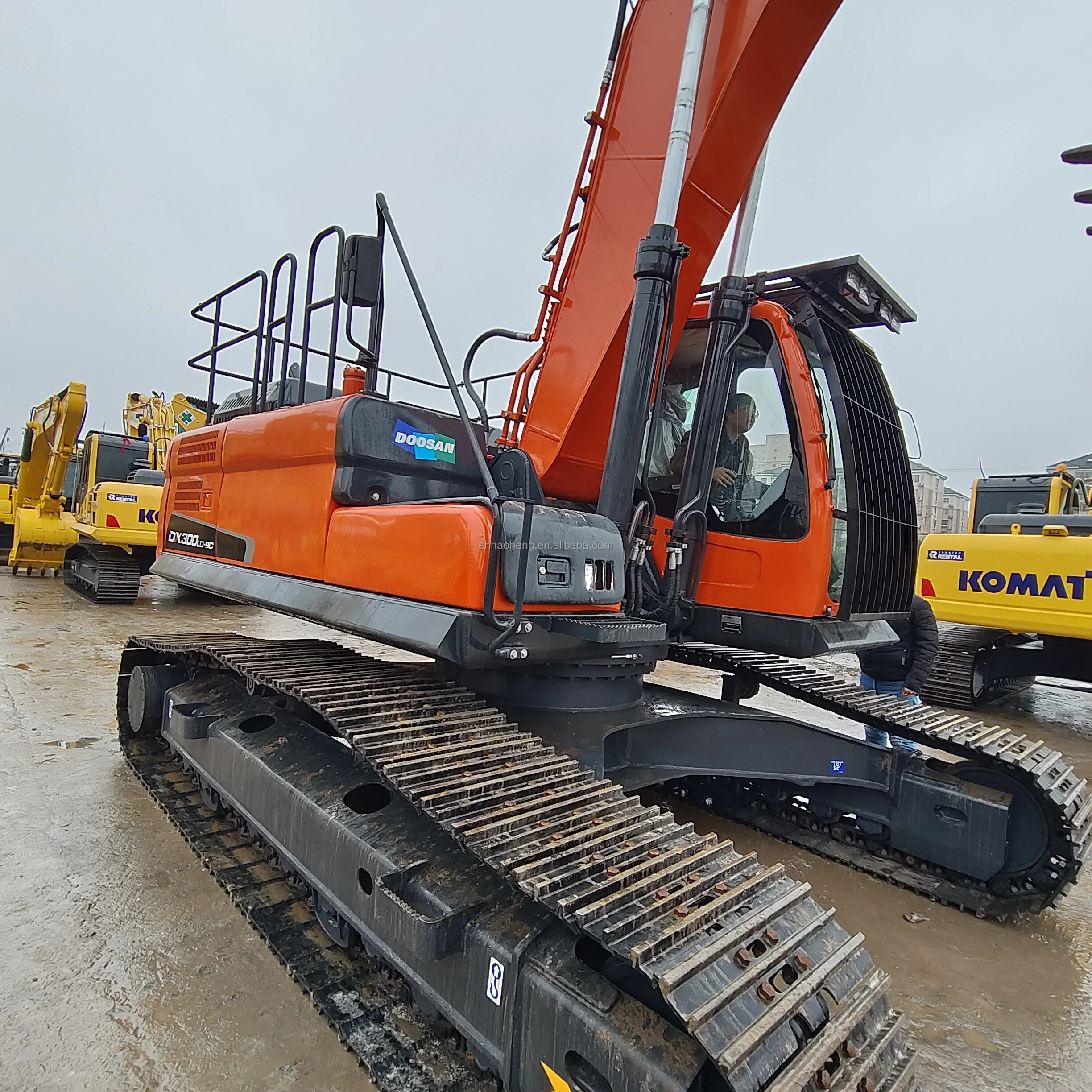 Прямая Продажа с фабрики Doosan Dx300 экскаватор используется многофункциональный 90% новый Dx300lc-9c 30 тонн для продажи