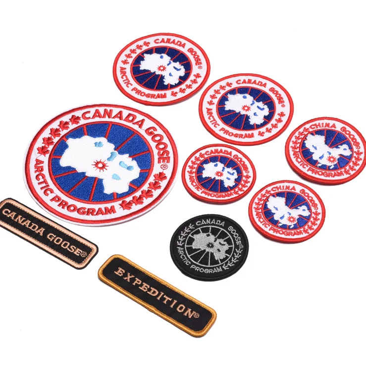 
Merrow border custom embroidered iron on logo patches for clothing 