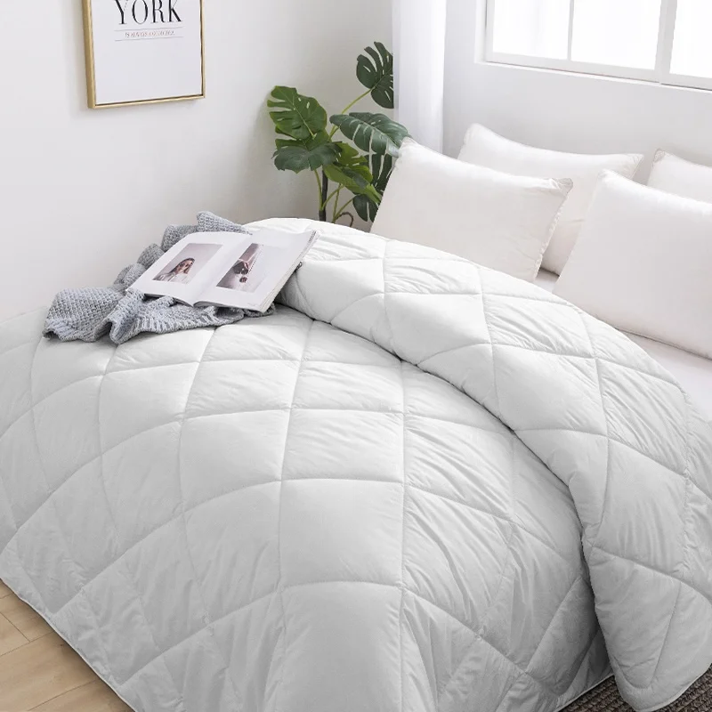 China supplier luxury down proof cotton light weight washed vacuum packed power duck goose feather filling winter down quilt