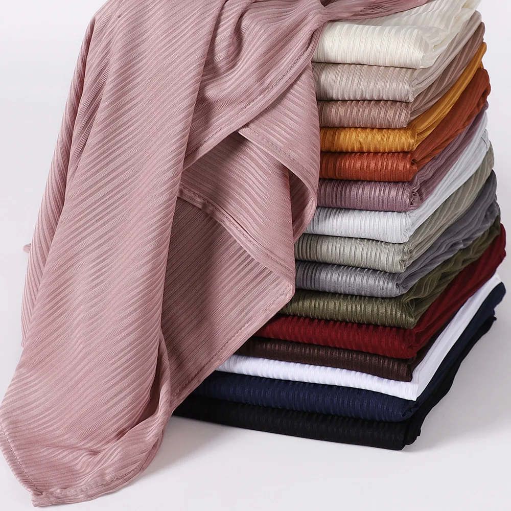Yibaoli Manufacturer High Quality 17 Colors Ribbed Jersey Long Hijab Scarf Muslim