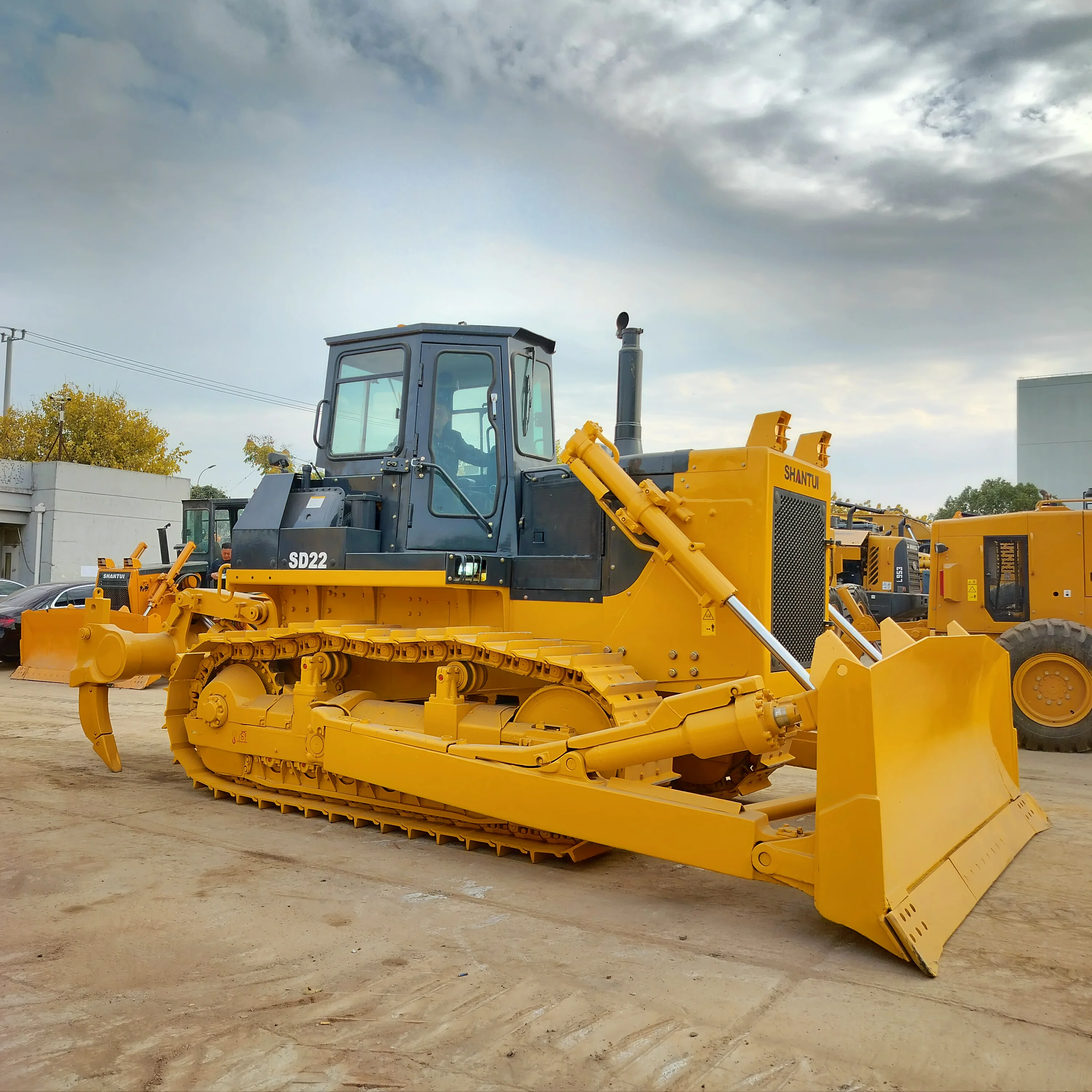 220 HP huayu Bulldozer Tractor Crawler bulldozer/New Chinese mini bulldozer SD22 for sale