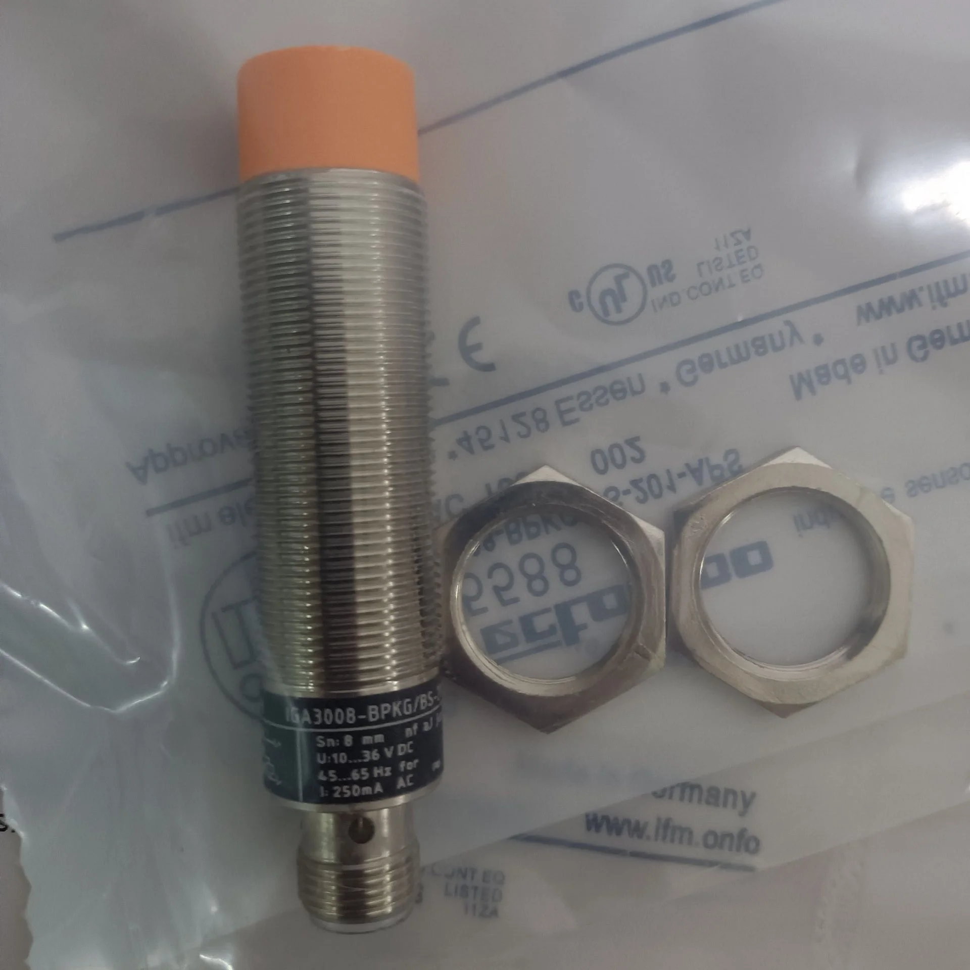 IFM Индуктивный датчик IG5588 IGA3008-BPKG/BS-201-APS