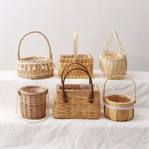 Hand-woven Wicker Purses Handbag Basket Purse Retro Summer Women Wicker Handbags Natural Storage Boxes & Bins Metal Iron Single