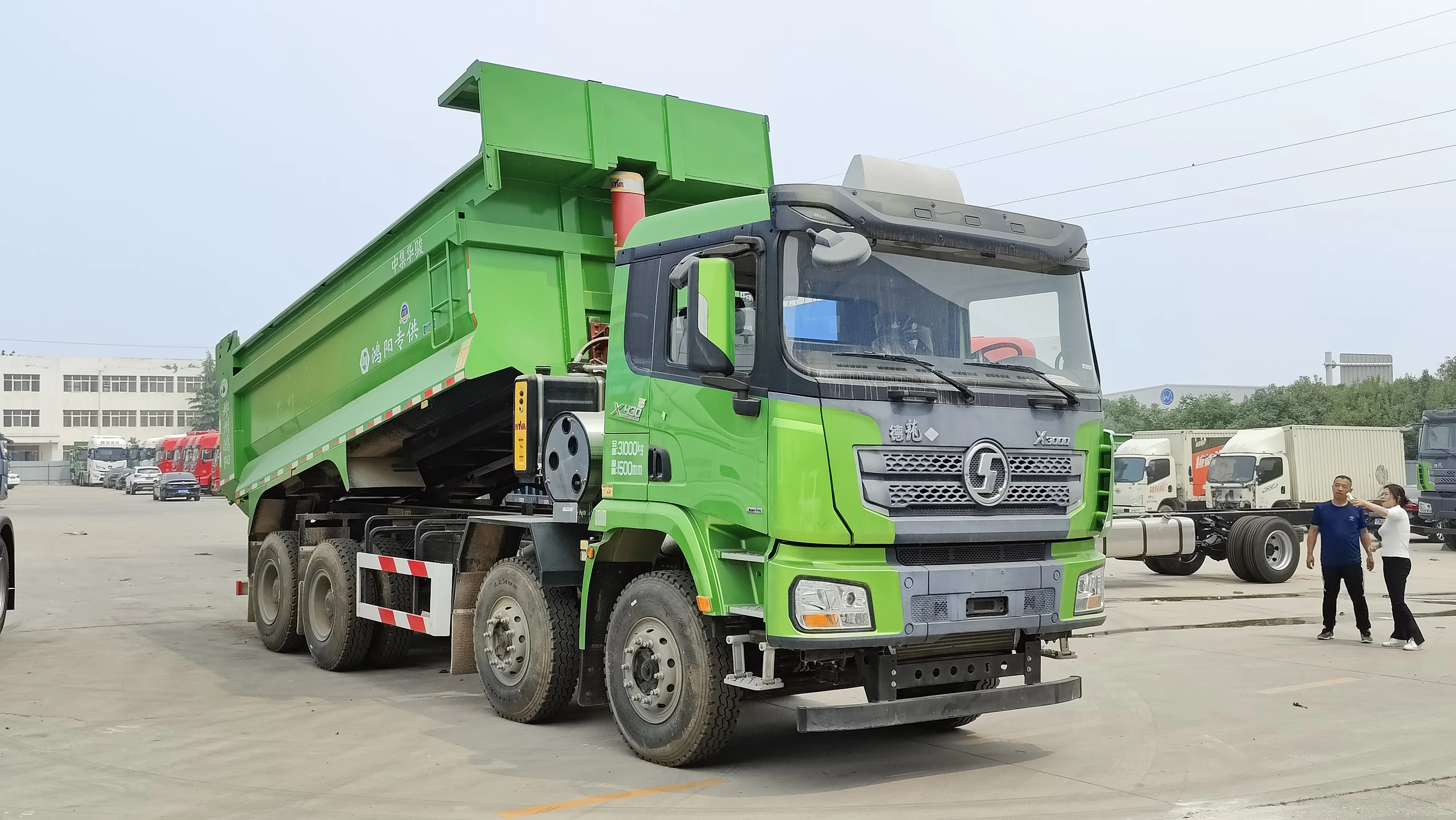 8x4 24 тонны 27 м3 Tatra Senegal 100T Hino двигатель три колеса 6x4 тяжелые грузовики самосвал