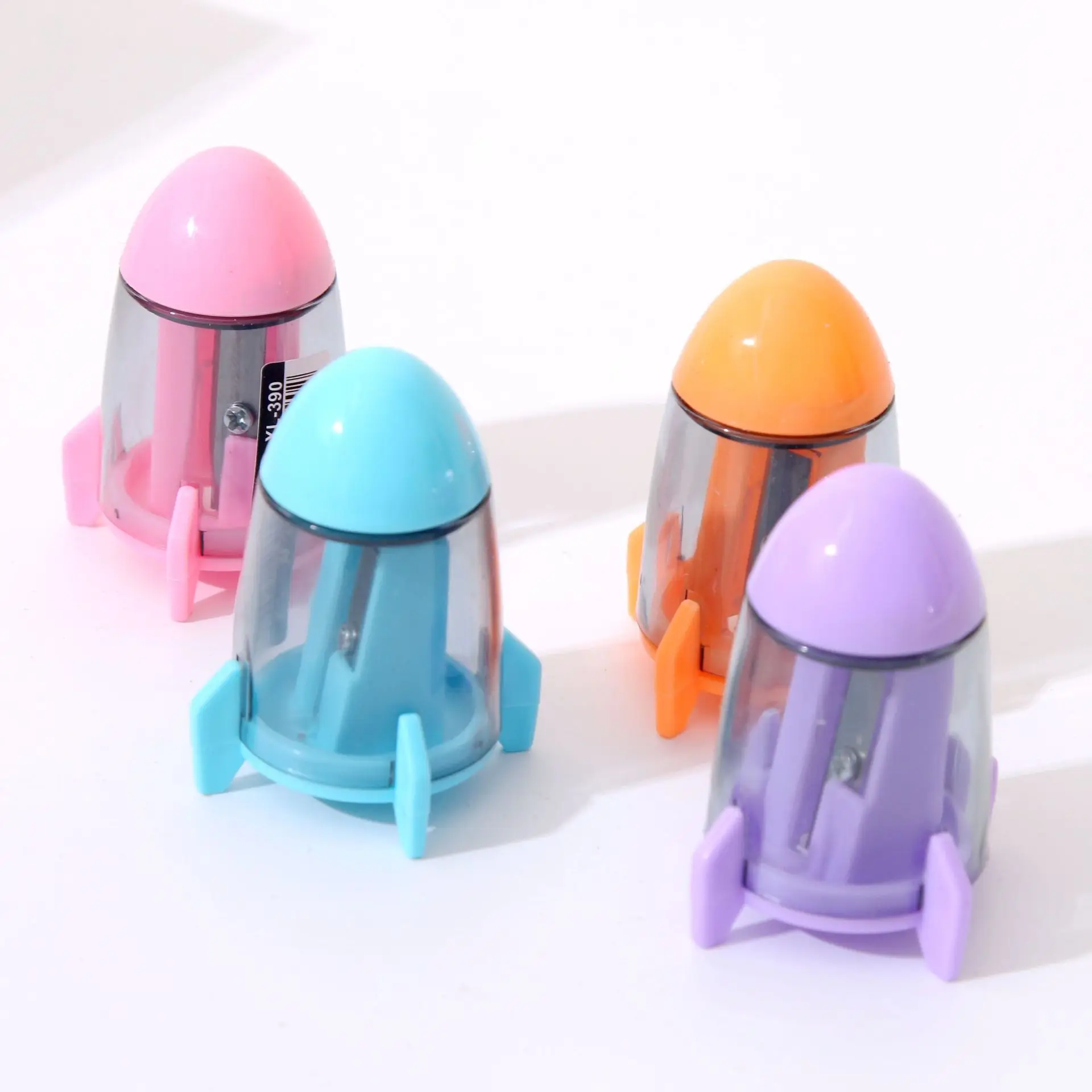 Creative rocket shape single-hole pencil sharpener sharpener pen sharpener student stationery gift prizes
