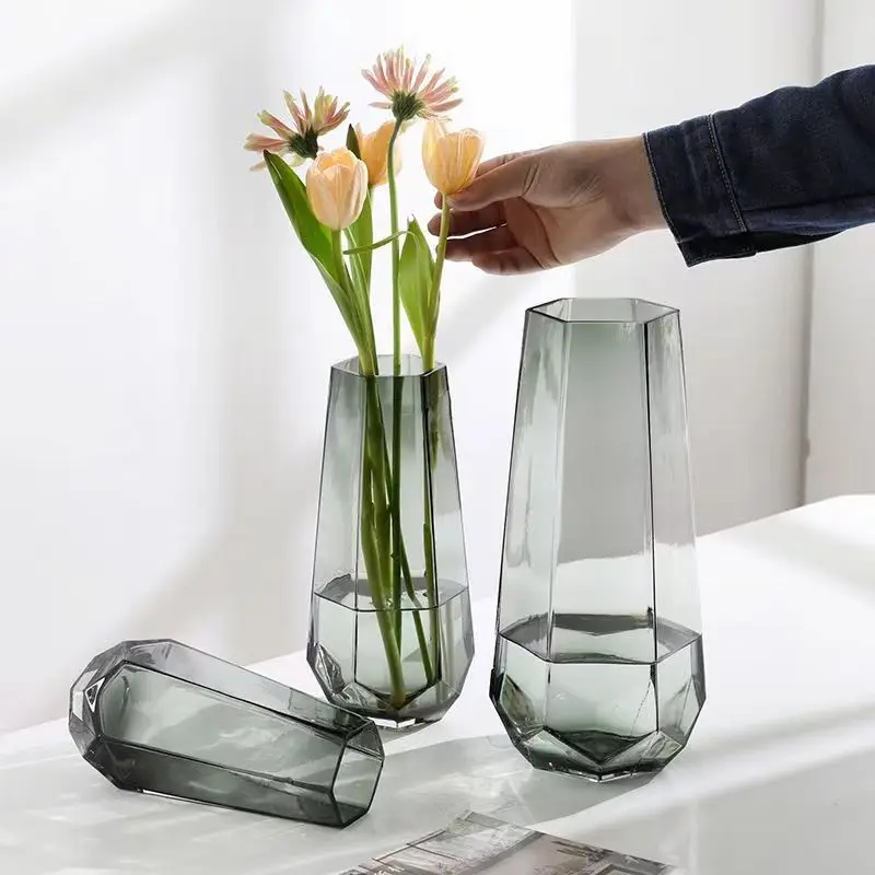 Unique Design Dark Gray Home Decor Hexagonal Prism Glass Flower Vase Cheap Clear Glass Crystal Vases Home Wedding Decoration