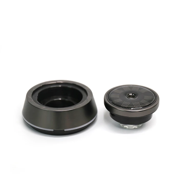 Автомобильный аромадиффузор с питанием от солнечной или USB-зарядкой