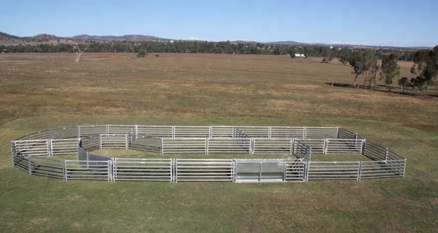 Heavy-Duty Hot-Dipped Galvanized Cattle Yard Panel Livestock Fence Metal Security Fence for Farm  Direct Factory Supply