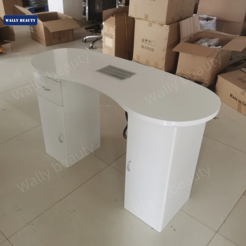 Wally Beauty Light Luxury Nail Salon Furniture Manicure Table With Vacuum Cleaner Nail Table With Vent Nail Tech Desk