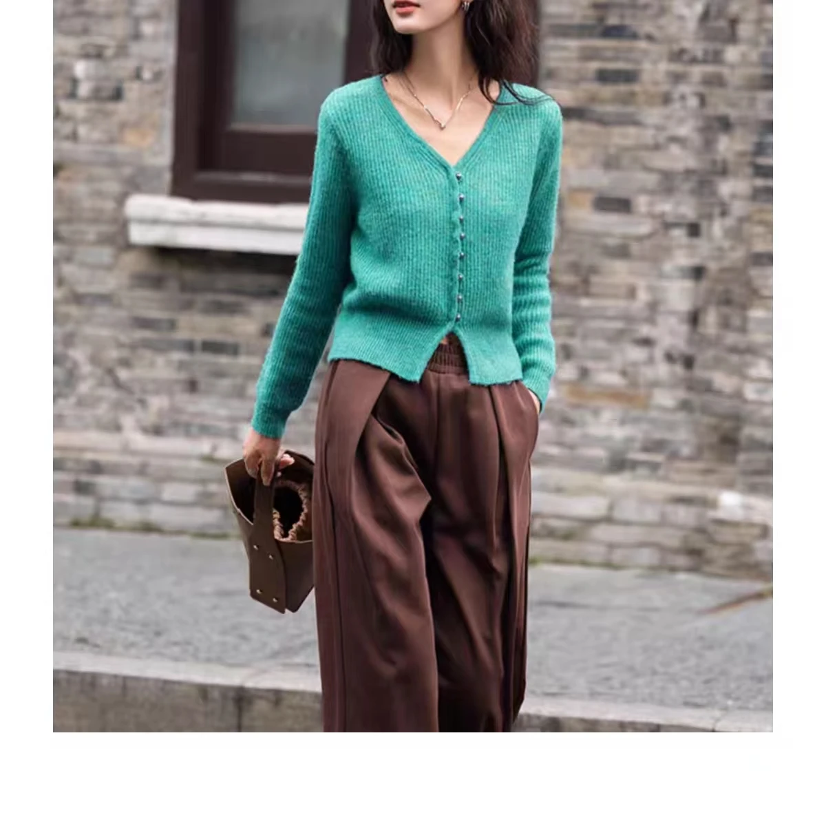 Custom logo OEM&ODM2024 fall new sweater with top gentle wind knitwear women