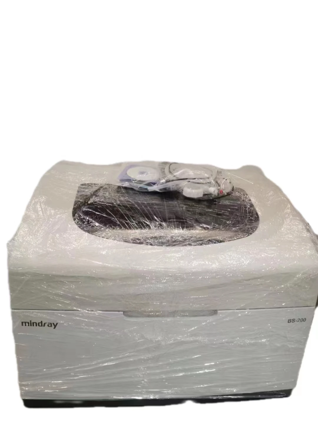 mindray used chemistry analyzer BS-200 or BS200 /bs220 BS 230 BS 240 BS 280 fully automatic blood chemistry analyzer