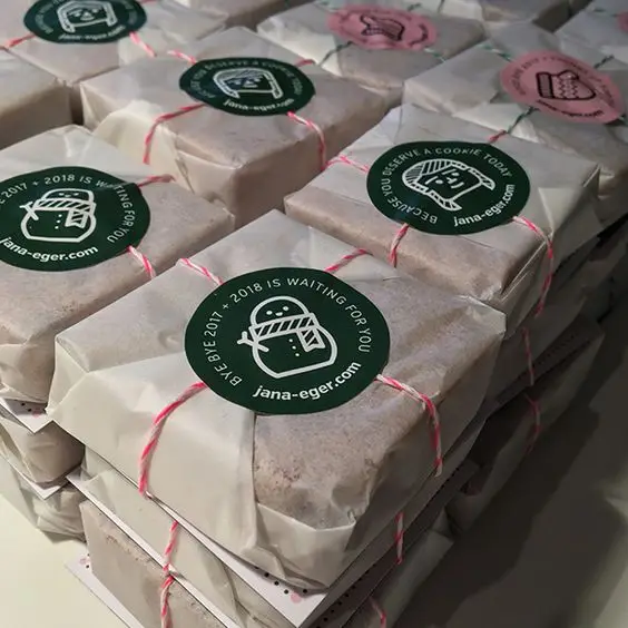 Tissue paper sheet custom wholesale price packaging logo gift wrapping paper clothing tissue paper