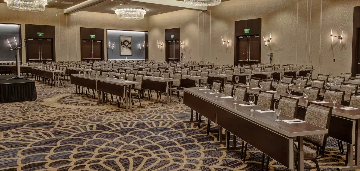 Hilton Hotel Furniture Hall Banquet Furniture Fabric Metal Vinyl Banquet Chair Hall Furniture