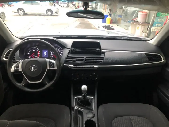 The Great Wall Wingle 7 launched in April 2020 has a displacement of 2.0L and a manual transmission and has driven 55000 km