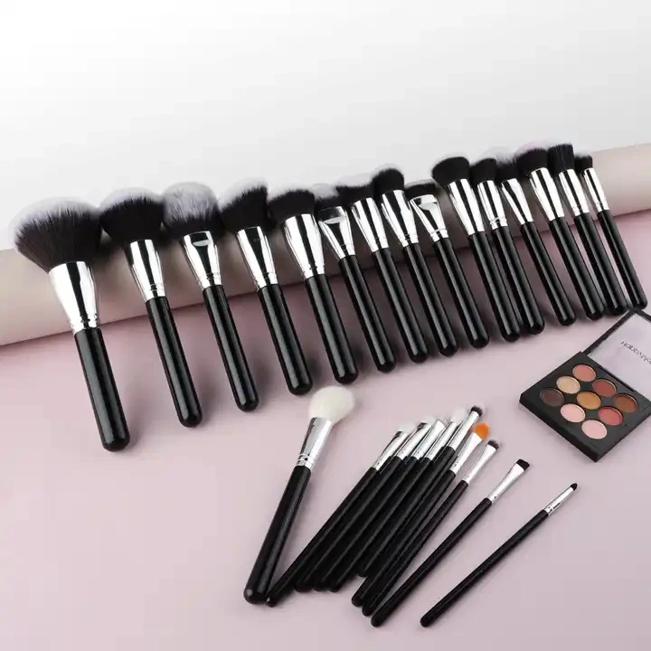 Custom Logo Professional Luxury Wooden Vegan Complete 40 Pieces Makeup Brush Super Soft High Quality Cosmetic Make Up Brush Set
