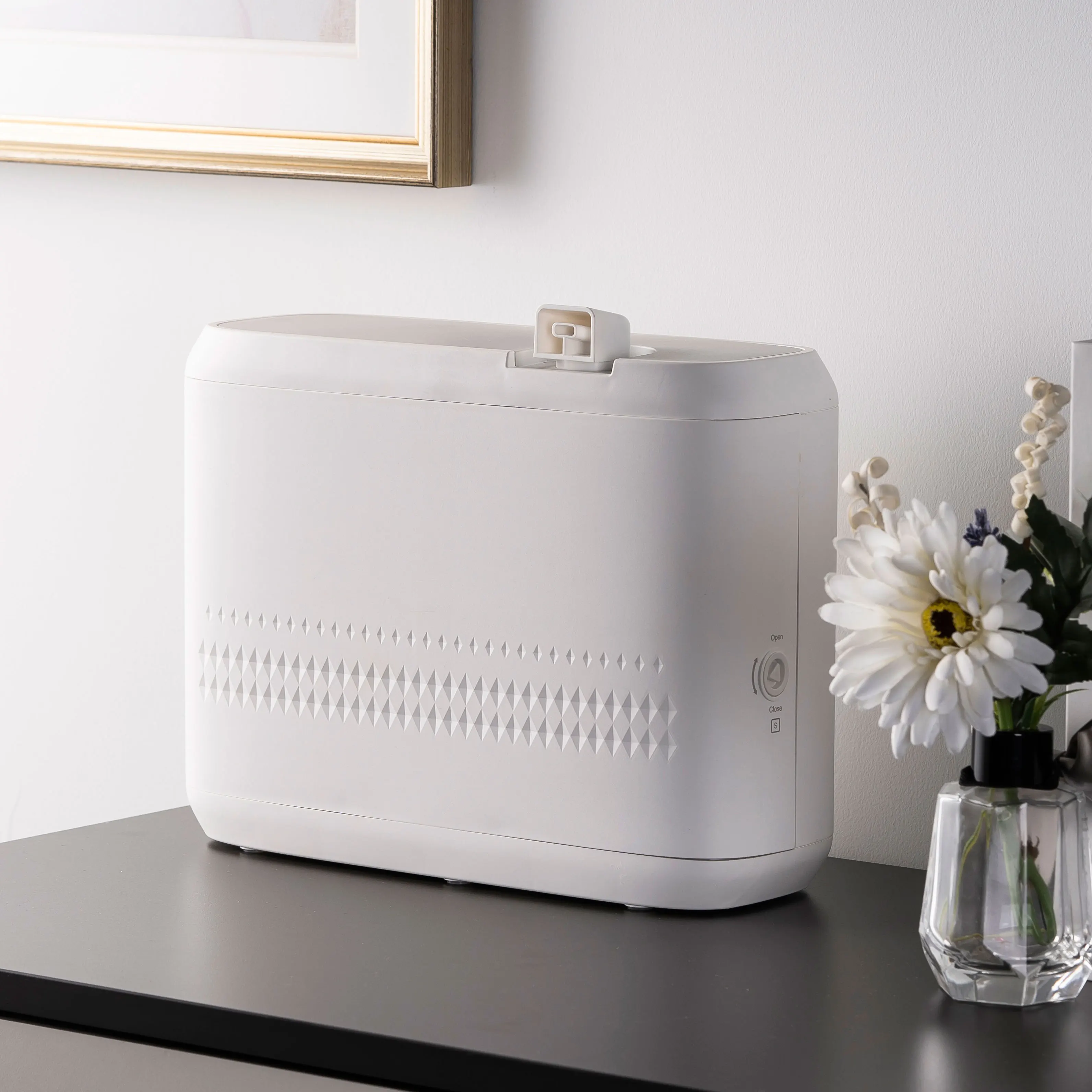 SCENTA Custom Built-In Fan Scent Machine Smart Bluetooth Control Scent System Module Essential Oil Commercial Aroma Diffuser