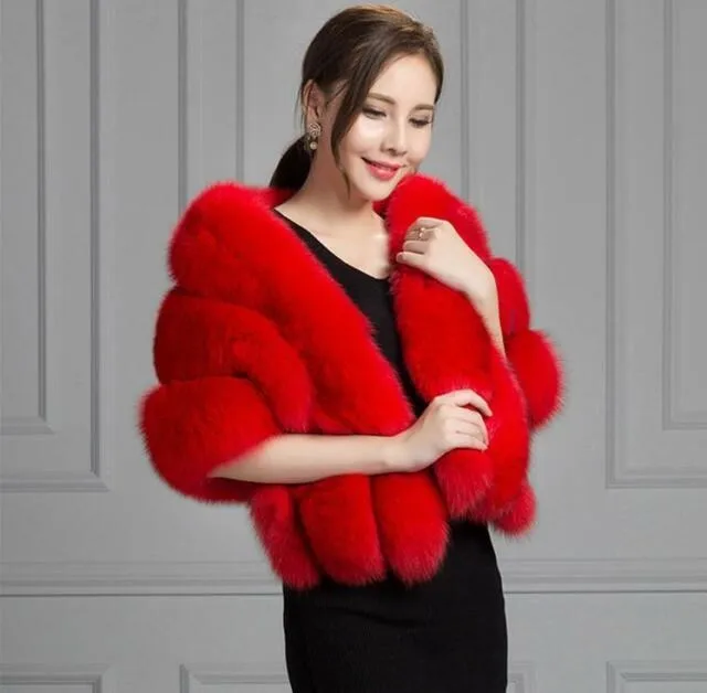 Wholesale Retro light luxury Autumn Winter Bride Shawl Wedding Cloak Dress Cheongsam Fur Cape Coat Women Imitation Fox Fur Shawl