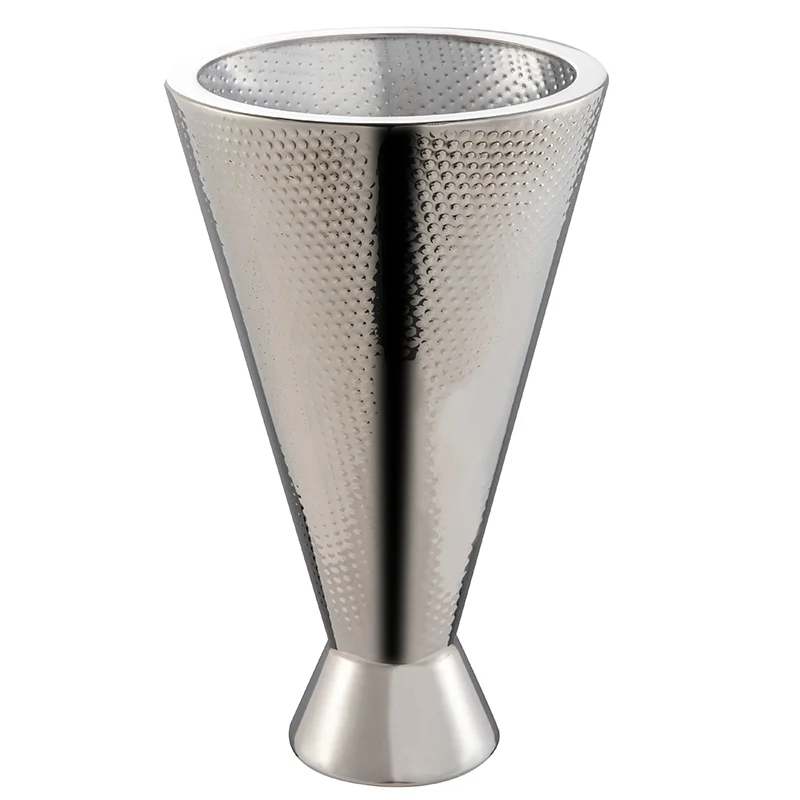 Customised light luxury mirrored silver metal vase with dried flowers Stainless steel vase ornament hotel decoration