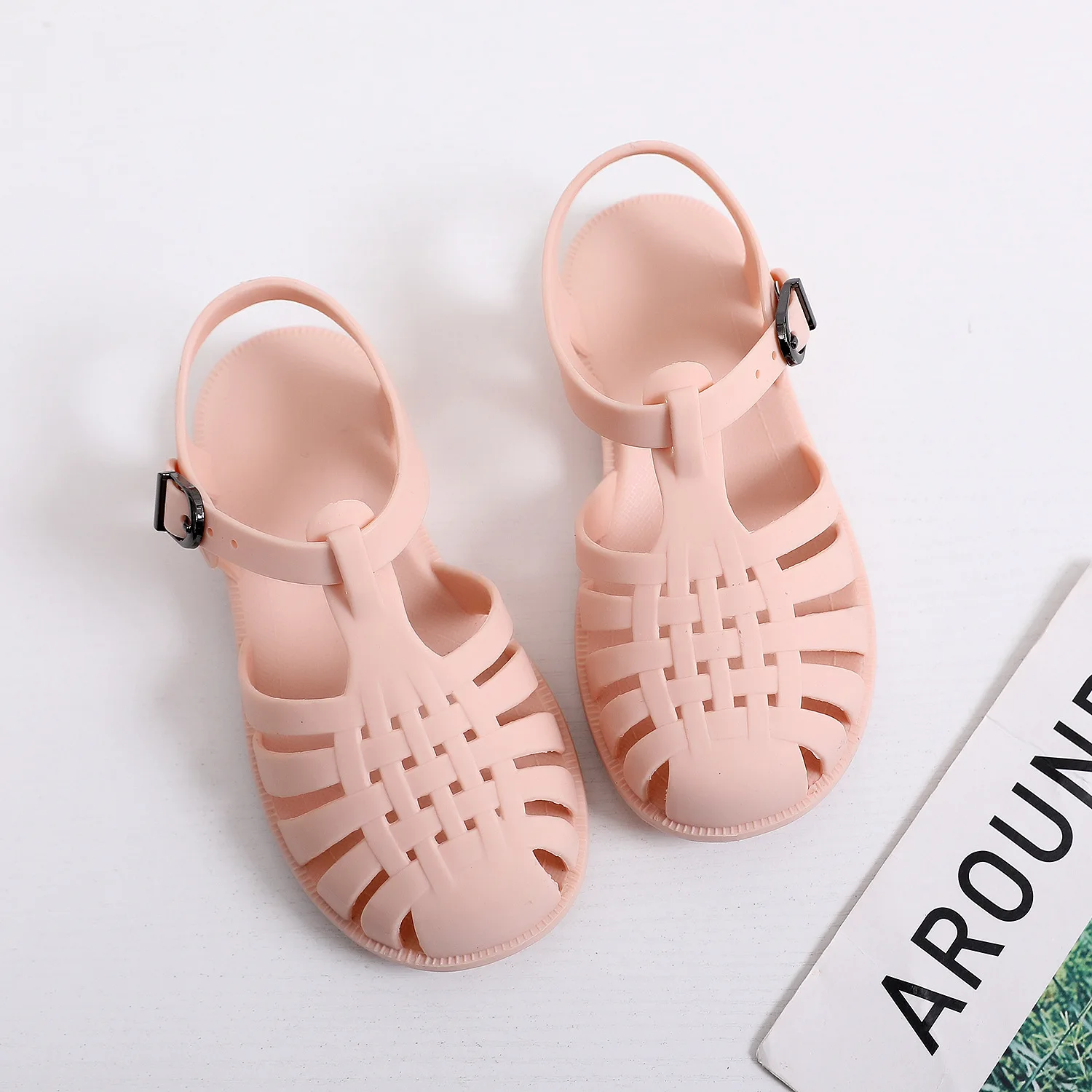 Color Fashion Teens Beautiful Girls Closed Toe Shoes Summer Beach Outdoor Fancy Design Children Sandals